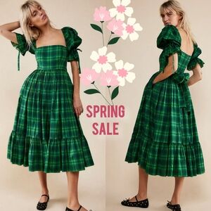 SOLD Selkie Beth Plaid Market Dress
